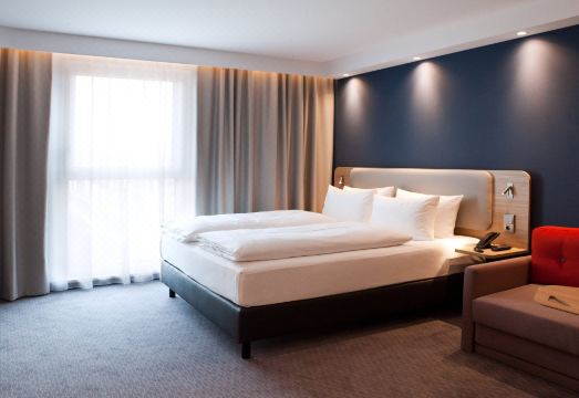 홀리데이 인 로비