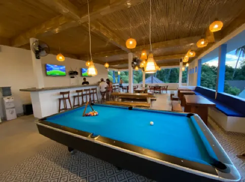 Kura Kura Divers Lodge Hotels near Two Fish Divers Amed