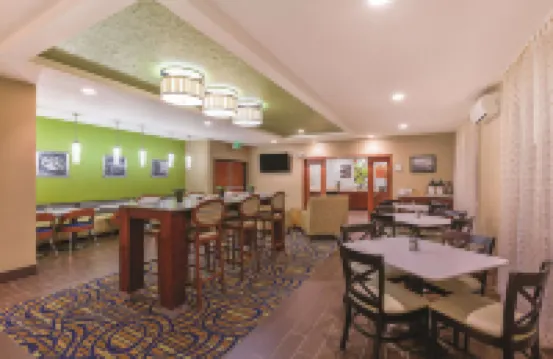 La Quinta Inn & Suites by Wyndham Boise Airport
