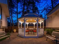 Best Western the Inn  Suites Pacific Grove Hotels near Lighthouse District