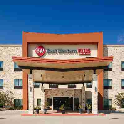 Best Western Plus College Station Inn Suites Hotel Exterior