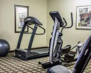 MainStay Suites Coralville - Iowa City - Gym