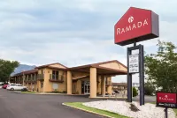 Ramada by Wyndham Flagstaff East - 3 stjerner