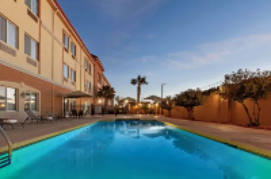 La Quinta by Wyndham CD Juarez Near US Consulate