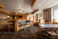 Ramada by Wyndham Bismarck - breakfast