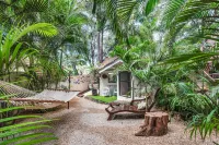 The Beach Bungalows Tamarindo- Adults Only