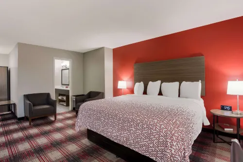 SureStay Hotel by Best Western Higginsville - Motels