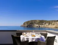 Roccobarocco Boutique Hotel فنادق في Serrara Fontana