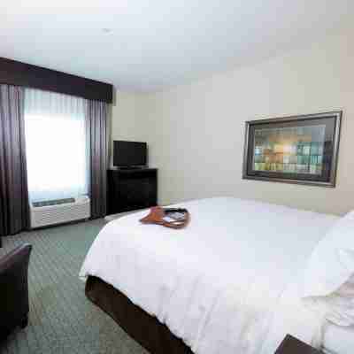 Hampton Inn & Suites Bismarck/Northwest Rooms