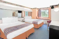 Microtel Inn & Suites by Wyndham Fond du Lac فنادق في فوند دو لاك