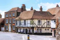 A Stylish Apartment on the Outskirts of Sandwich in Kent - Apartments
