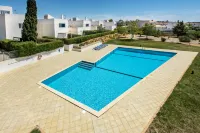 Villa Victoria with pool