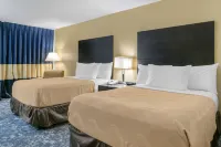 Quality Inn & Suites Banquet Center Hotels in Livonia