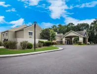 MainStay Suites Savannah Midtown Hotels near Savannah State University