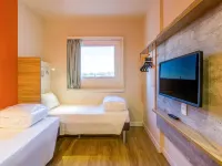 Ibis Budget Ribeirao Preto Vila do Golf Hotel in zona Praça Omilton Visconde
