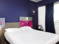 Ibis Styles Arles Palais des Congrès Hotels in der Nähe von Van Gogh Cafe (Cafe La Nuit)