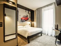 ibis le Mans Centre Gare Nord 3 stars Hotels near Sculpture l＇Arrosoir