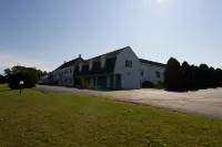 Sandwich Lodge & Resort Hotels in Sandwich