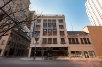 Hilton Garden Inn Rochester-Downtown Hotel dekat Penfield Presbyterian Church & Early Learning Center