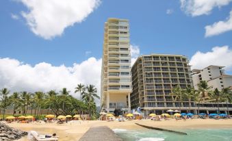 Waikiki Shore by OUTRIGGER