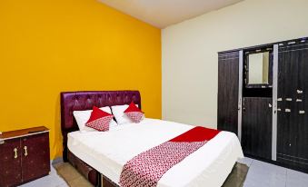 OYO 92322 Hasan House SyariahNearPelabuhan Feri Harbor Bay