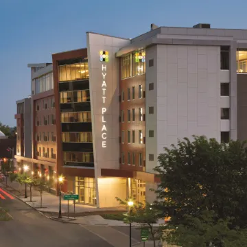 Hyatt Place Niagara Falls Отели рядом с достопримечательностью «Подковообразный водопад»