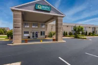 Quality Inn Aurora - Naperville Area - 2-Star