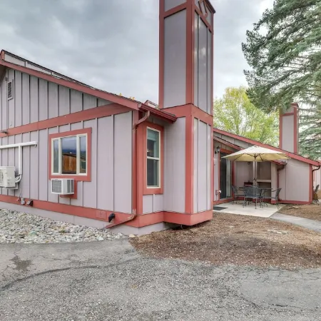 Whitefish Condo w/ Pool Access + Close to Hiking!