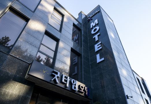 바다 조망 창가