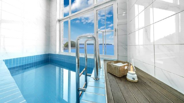 온더비치풀빌라