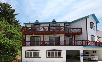 Geojedo Daltteunbawi Pension