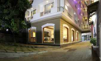 Bhasuri Inn Guruvayoor - Housity