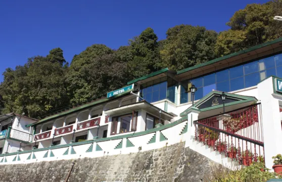 奈尼塔爾克里什納面湖酒店