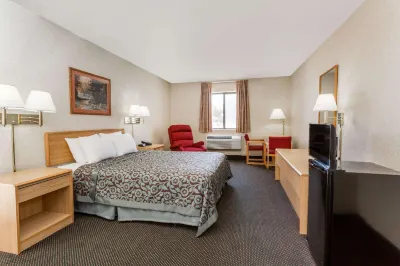 Days Inn by Wyndham Colby Hôtels à : Colby