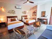 Le Muuch Hotel Hotel dekat Plaza e Parque Francisco Canton