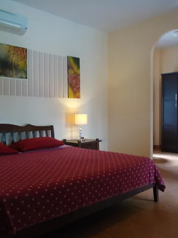 รูปภาพของโลน็อบส์ เกย์ พาราไดซ์