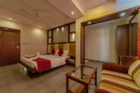 Hotel Tamizh Park