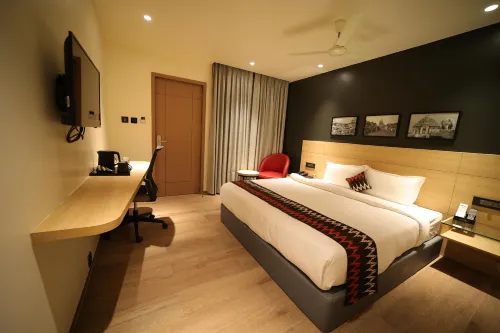 Hotel MariGold - Parking