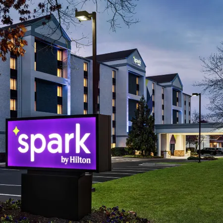 Spark by Hilton Germantown Washington DC North