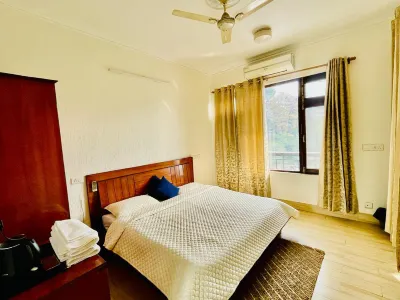 Hotel Suryadev