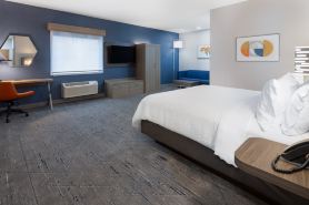 Holiday Inn Express & Suites MONACA - CENTER TOWNSHIP by IHG