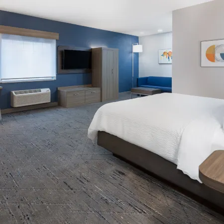 Holiday Inn Express & Suites MONACA - CENTER TOWNSHIP by IHG