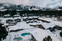 Outbound Mammoth - con vistas a la montaña