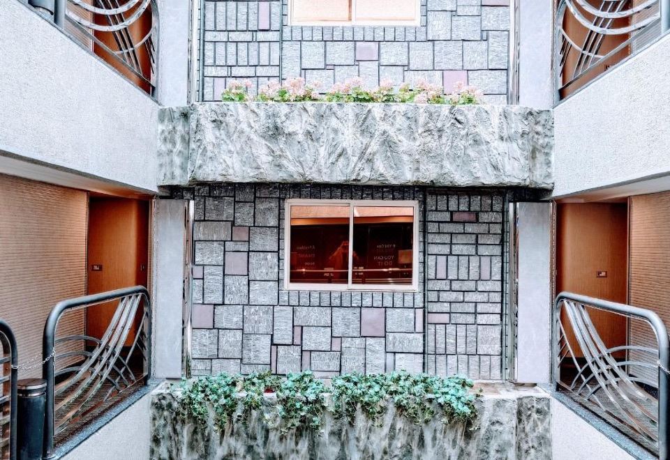 4. 뉴 이미지 호텔..