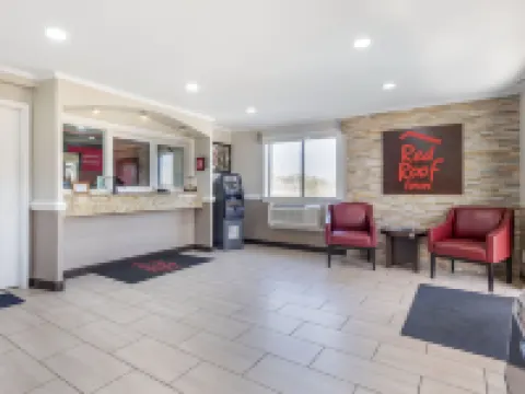 Red Roof Inn Suffolk Hotels in Suffolk