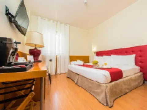 โรงแรม เอ็กเซลซิออร์ บารี – บาย ฟาราเช โฮเทลส์ โรงแรมในบารี