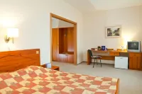 Kolonna Hotel Brigita Hotels near Lido Recreation Centre