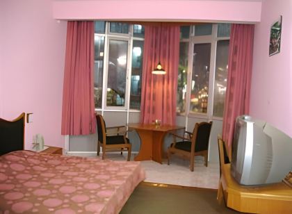 Hotel Yak