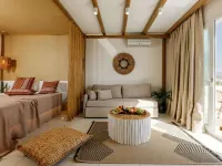 Aegean Palace Hotel berhampiran Pantai Plaka