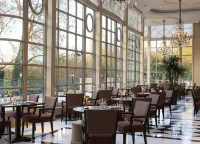 Waldorf Astoria Versailles - Trianon Palace - Bữa sáng